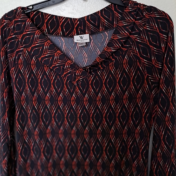 NEW WOMEN'S LONG SLEEVE TOP SIZE  SMALL WORTHINGTON - Picture 2 of 7